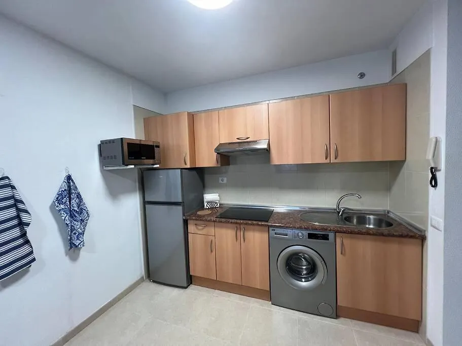 푸에르토 데 기마르 Apartamento Luminoso Con Diseno La Ola Azul 아파트 0*, 푸에르토 데 기마르 스페인